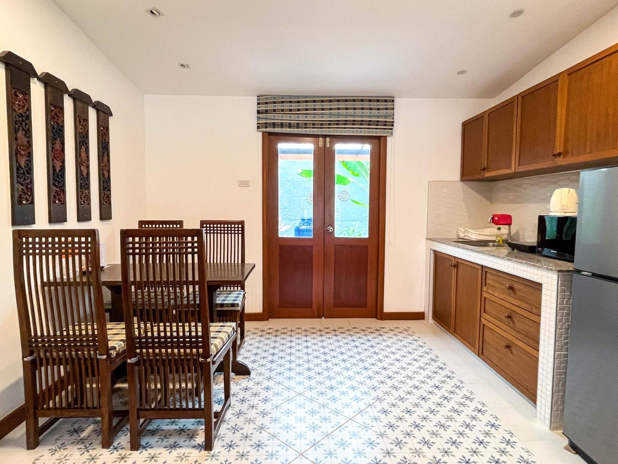 Baleeyan Residence Таланг Номер фото
